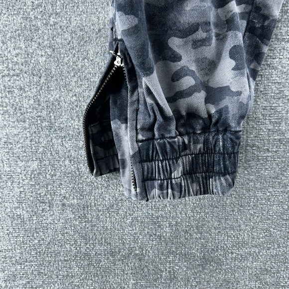 Spanx Cargo Camouflage Jogger Pants Women Size Large Gray Casual Stretch Pull Up - Picture 5 of 10